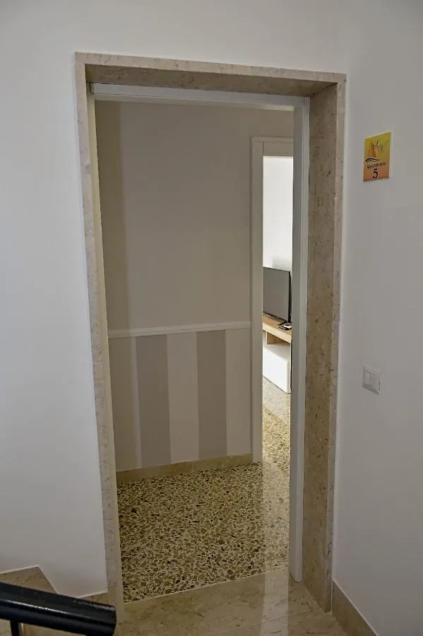 Daire S.V Appartamenti Mazara del Vallo İtalya